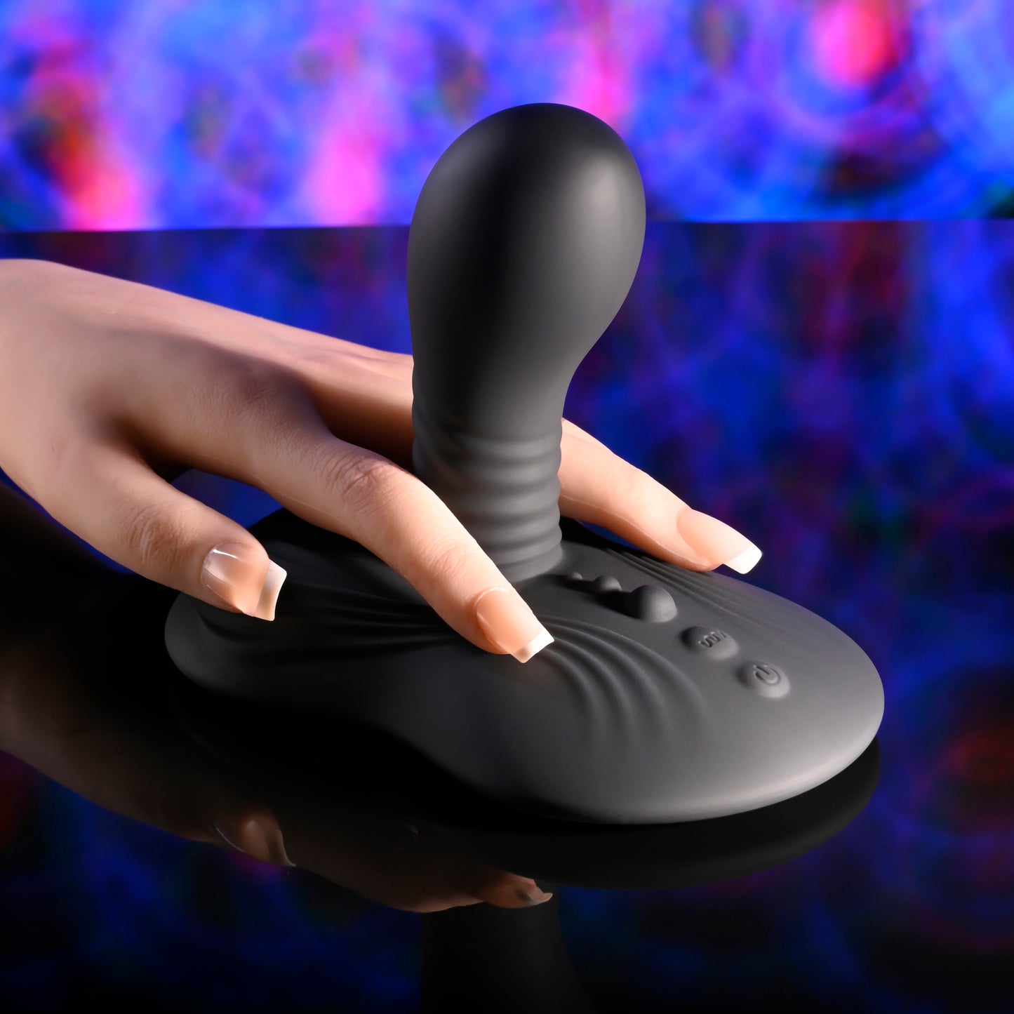 Playboy sittin' & spinnin'