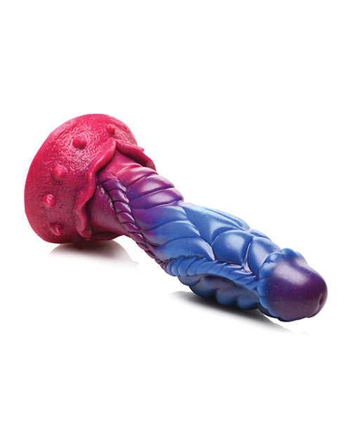 Close-up on the head of the Creature Cocks Intruder. The dildo's head is smooth with plated ribbing all along the shaft of the toy. | Kinkly Shop