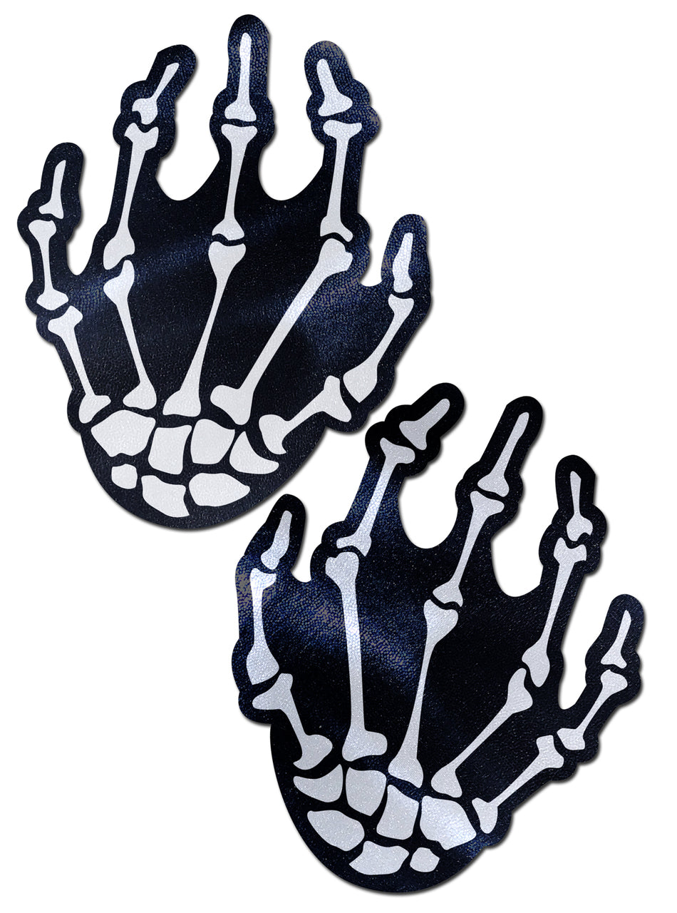 Close-up on the large size of the Pastease Skeleton Hands | Kinkly