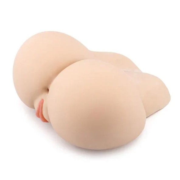 Lana Rhodes, une femme au gros cul rond