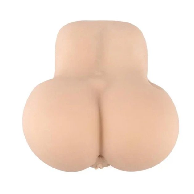 Lana Rhodes, une femme au gros cul rond