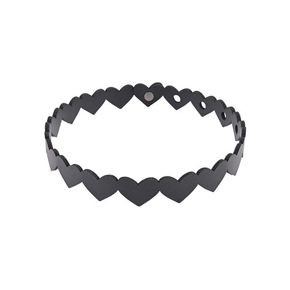 The Sportsheets Heart Day Collar in front of a white background. The collar is made up of heart-shaped designs along the entire length of the collar. | Kinkly Shop