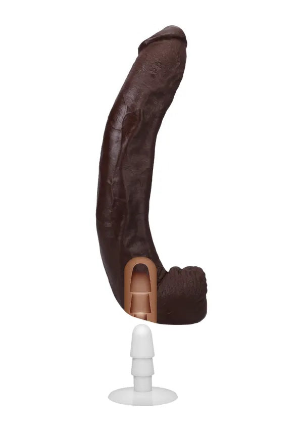 A cross-section image of the base of the Signature Cocks - Dredd dildo showcases the empty Vac-U-Lock chasm at the base of the dildo that allows it to function with Vac-U-Lock accessories. | Kinkly Shop