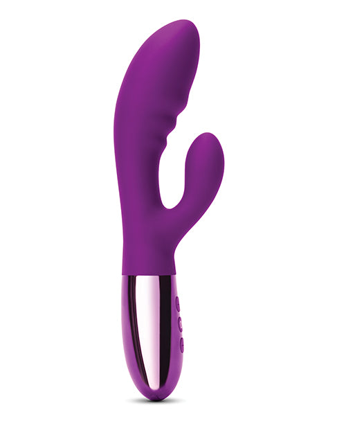 The Le Wand Blend vibrator in cherry against a plain white background | Kinkly Shop