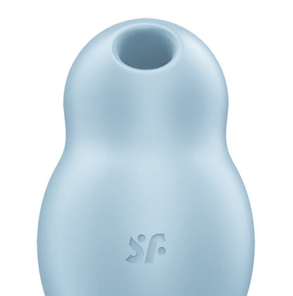 Close-up on the air suction hole at the tip of the Satisfyer Pro To Go 1 | Kinkly Shop