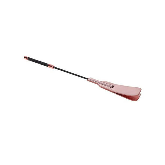 Close-up of the tip of the Sportsheets S&M Brat Crop. The two layers of material are pulled apart, showcasing the "slapper" design of the tip of this riding crop that will make a lot of noise. | Kinkly Shop