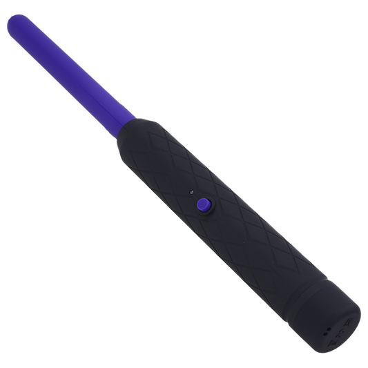 Close-up on the single button on the handle of the Merci The Stinger. It just has the single toggle button to control the electicity. | Kinkly