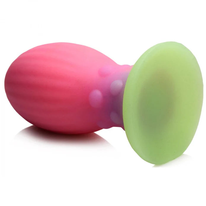 Close-up of the base of the Creature Cocks XL Xeno Egg. The base looks relatively flat. | Kinkly Shop