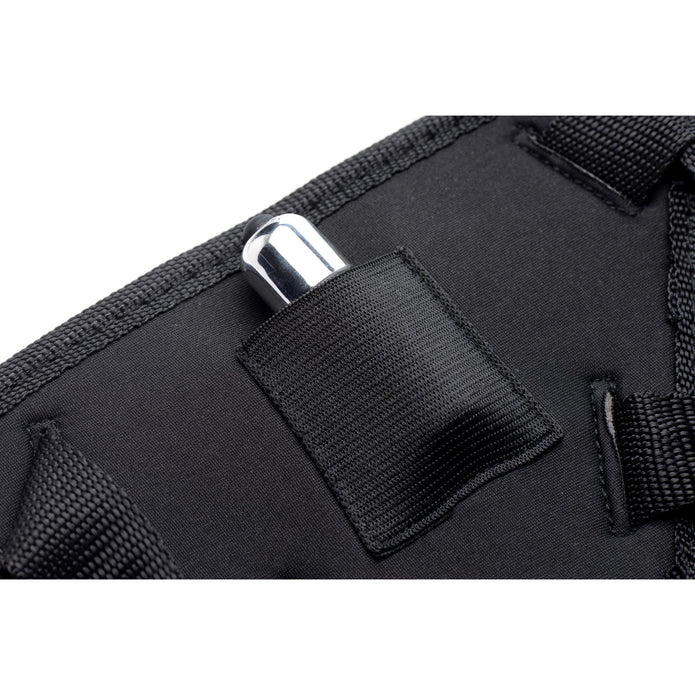 Close-up on the interior pouch that houses the included bullet vibrator. The bullet vibrator fits perfectly in the pouch. | Kinkly