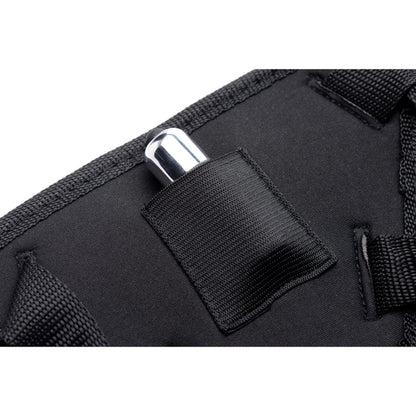 Close-up on the interior pouch that houses the included bullet vibrator. The bullet vibrator fits perfectly in the pouch. | Kinkly