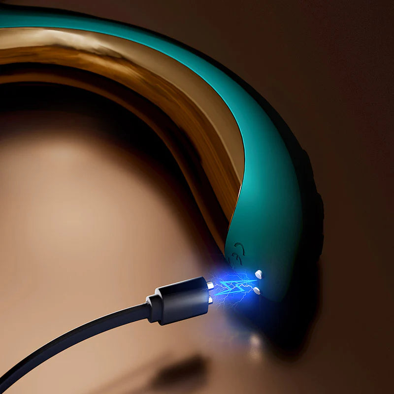 Close-up on the magnetic charging design on the base of the Zalo Talis. | Kinkly Shop
