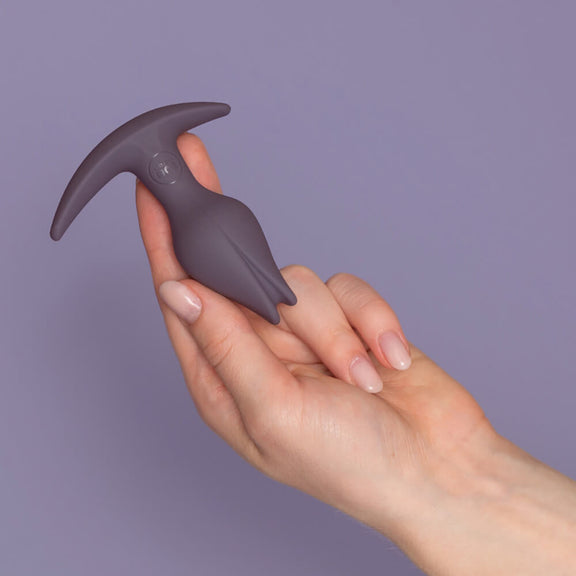How to Insert a Butt Plug | Kinkly How to Insert a Butt Plug | Kinkly