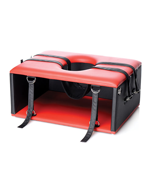 Master Series Queening Chair | Kinkly Shop
