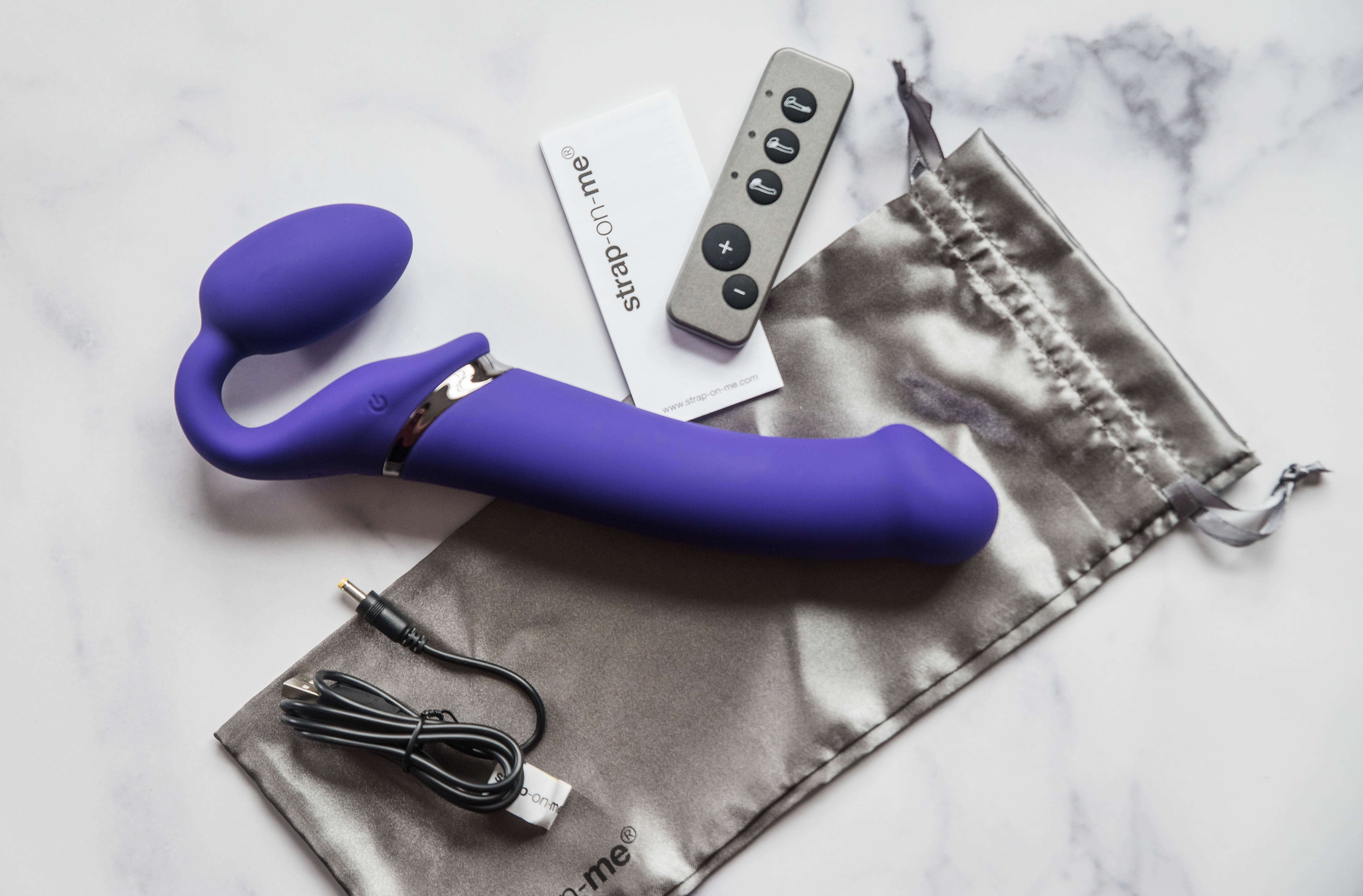 Strap-On-Me Vibrating Bendable Strapless Strap-On: Sex Toy Review