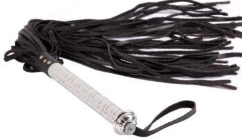 6 Steps to Choosing a Flogger