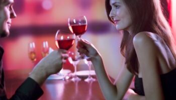 Bar Etiquette: How to Spot a Bad Lover
