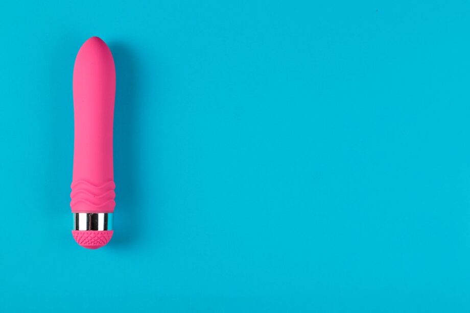 5 Daring Places We’ve Used Our Vibrator (and Why You Should Always Carry One)